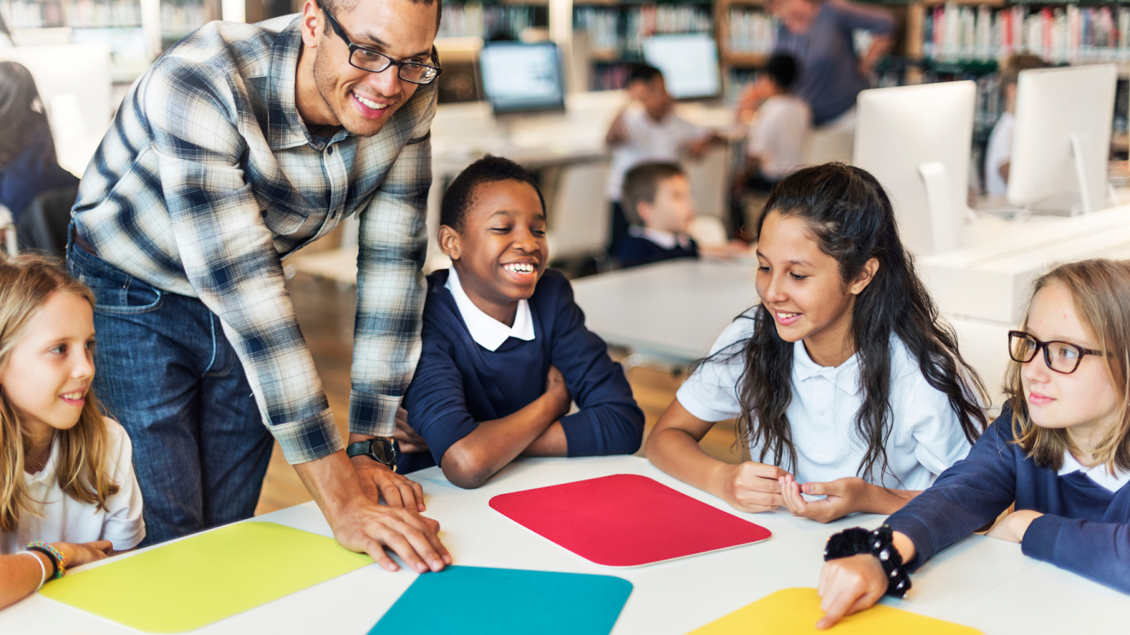 Eğitimde Neurodiversity DEHB ve Disleksi Dostu Sınıf Tasarımı (1) Eğitimde Neurodiversity DEHB ve Disleksi Dostu Sınıf Tasarımı (1)